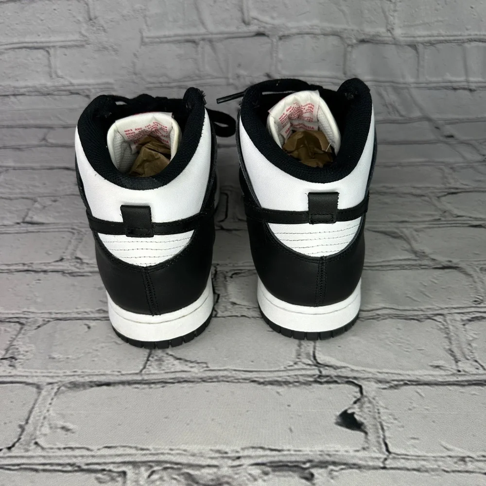 Nike Dunk High Panda Black and White Retro Sneaker Women’s Size 9.5